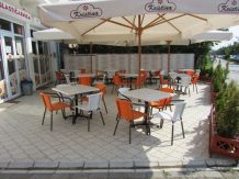 Bašta poslastičarnice