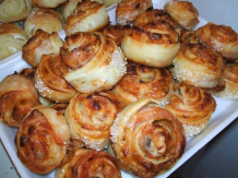 Mini pecivo sa pizza punjenjem