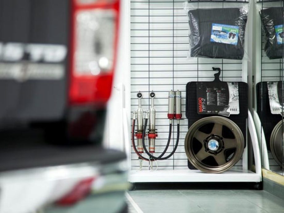 Prodajni salon Trio Motors Novi Sad