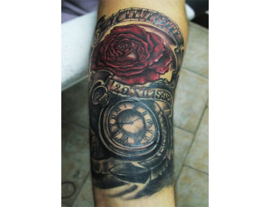 Roses in time
