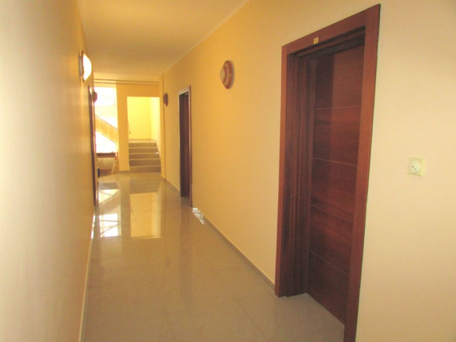 Apartmanski i hotelski smeštaj