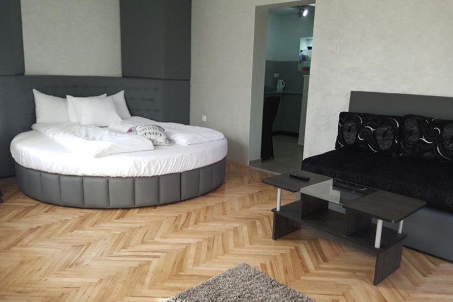 Prenociste-Novi-Sad
